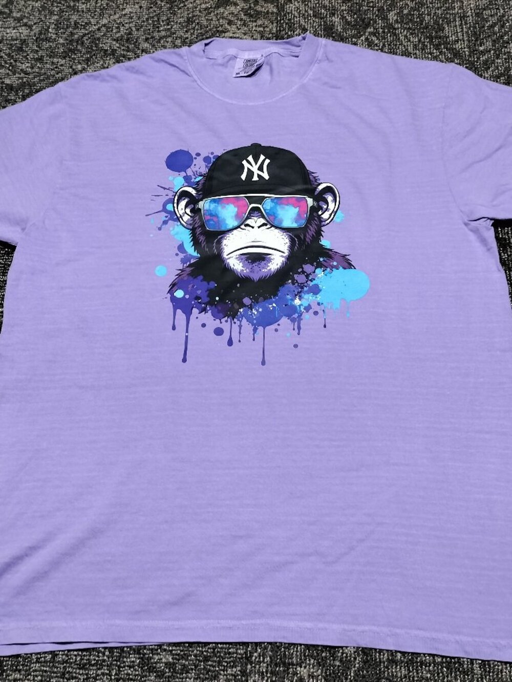 Chimpanzee Monkey New York NY Splatter art paint T-shirt Size XL mens Purple NEW